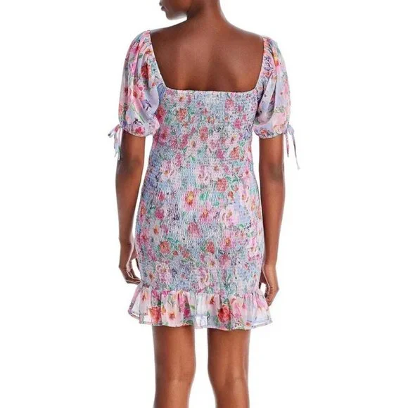NWT LOST + WANDER Sweet Summer Floral Smocked Mini Dress Size L Blue Floral - Picture 2 of 8